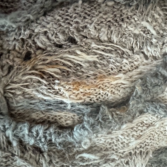 Coogi Classic Cardigan 5 Button Size XL V-Neckline 2 Pockets - Picture 9 of 12